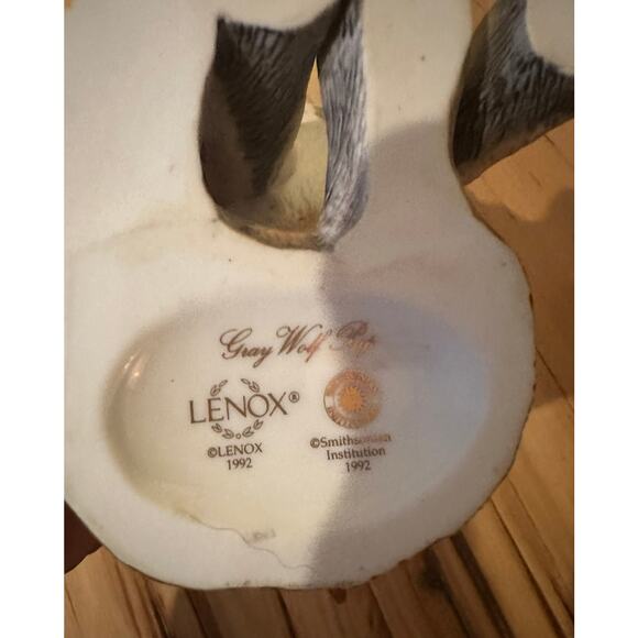 Lenox GRAY WOLF PUP Figurine 1992 Endangered Species Smithsonian 7” - Picture 5 of 6
